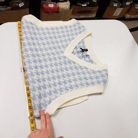 Divided Oversized Preppy Herringbone Sweater Vest Size XS Academia School - Picture 6 of 9